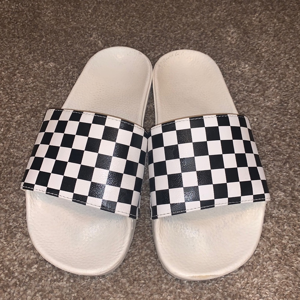 Vans slides